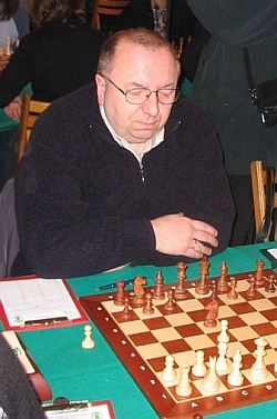 Henryk Buczinski podczas analizy